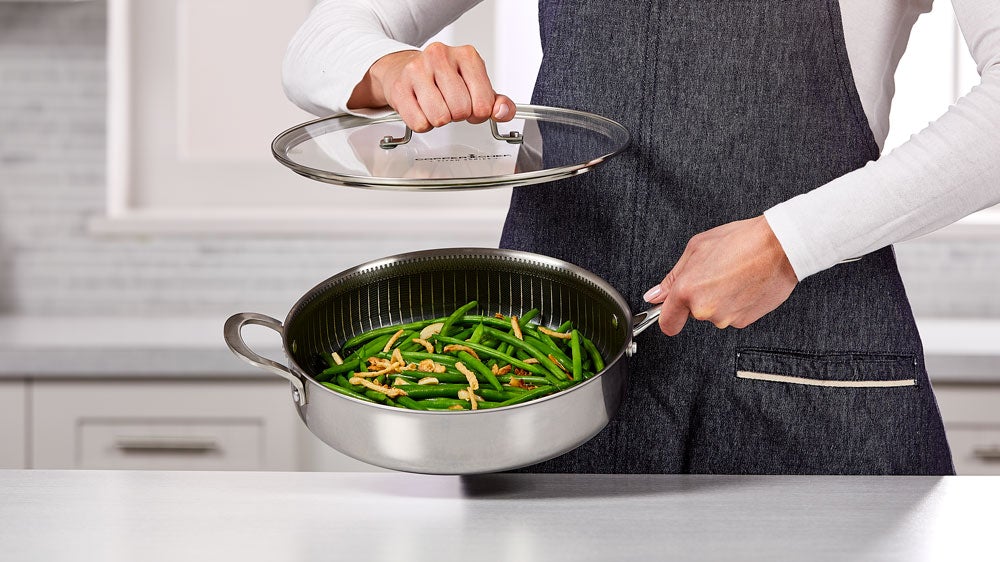 Titan Round Fry Pan with cooked green bean