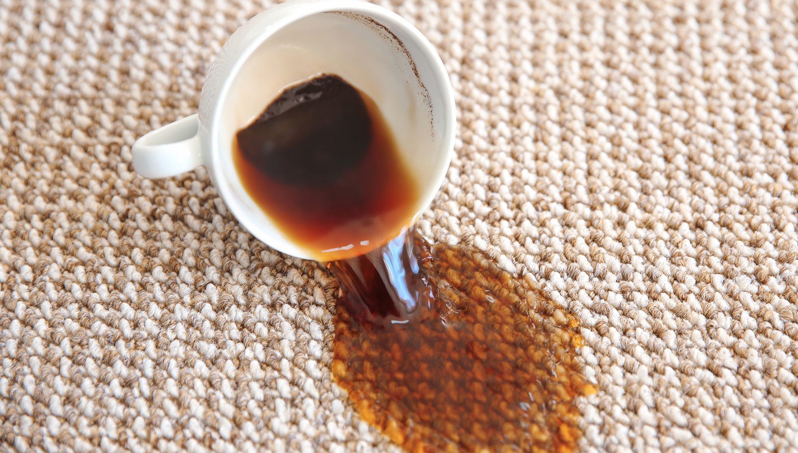 Кофе на ковре